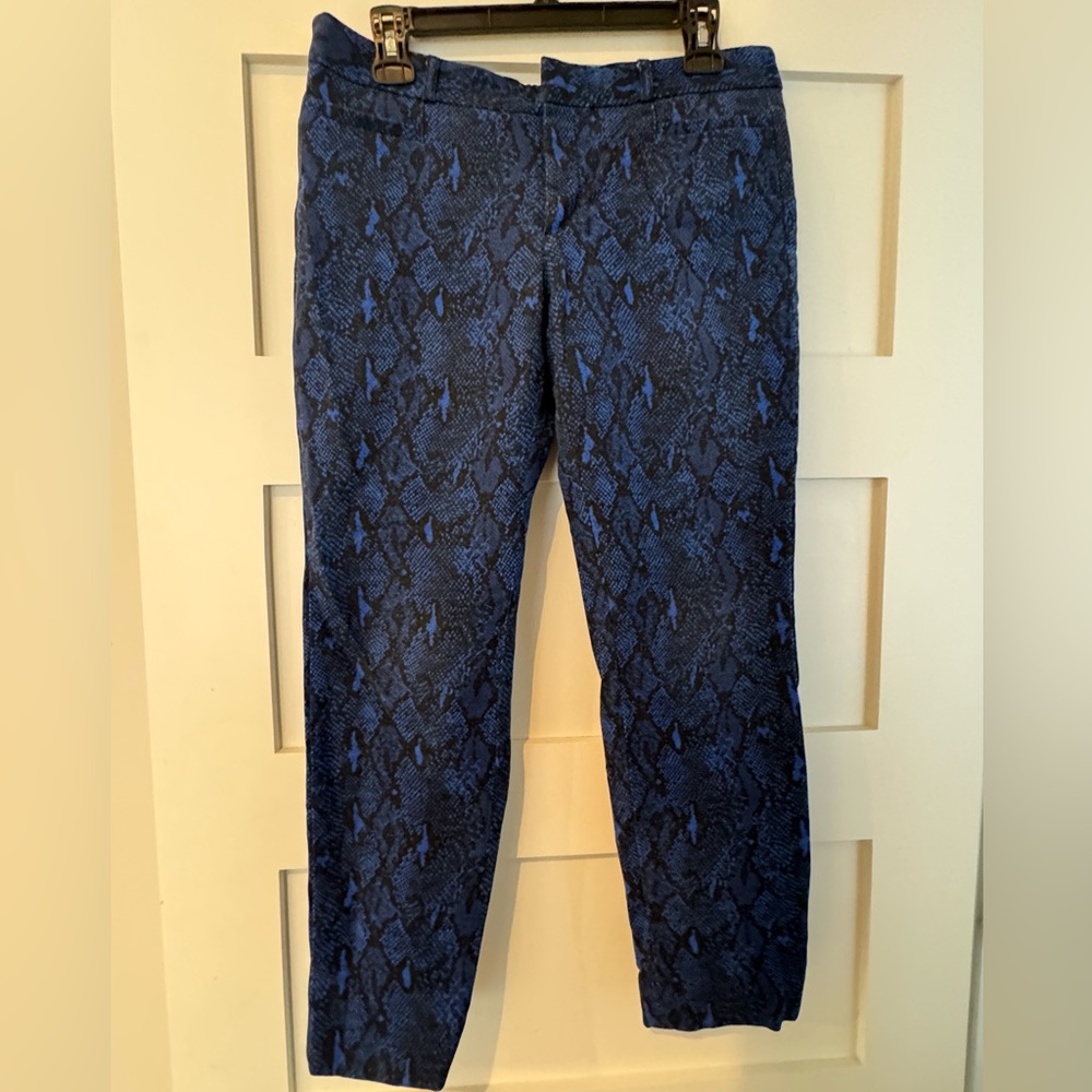 Banana Republic Sloan Pants Blue Crocodile Print Size 6